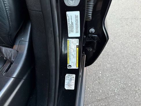 Used 2014 Jeep Grand Cherokee Limited AWD/4WD image 34