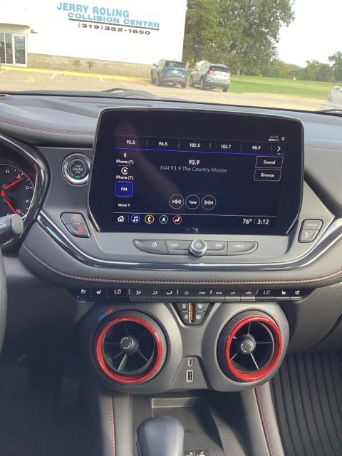 Used 2023 Chevrolet Blazer RS w/ Enhanced Convenience Package AWD/4WD image 13