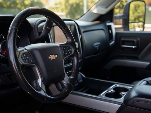 Used 2015 Chevrolet Silverado 2500 LTZ w/ Duramax Plus Package AWD/4WD image 21