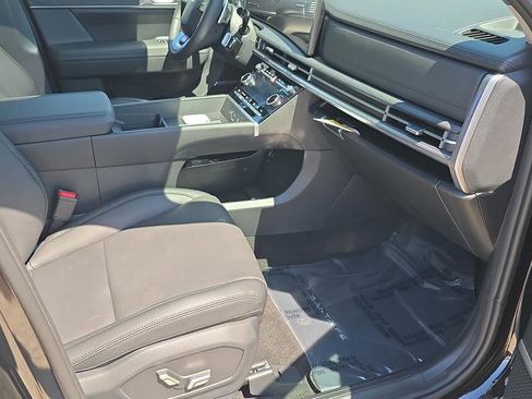 New 2026 Hyundai Santa Fe Limited AWD/4WD image 13