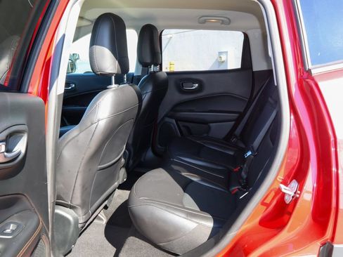Used 2019 Jeep Compass Limited AWD/4WD image 14