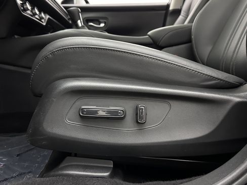 Used 2026 Honda HR-V EX-L image 14
