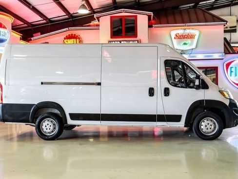 Used 2023 RAM ProMaster 3500 w/ Driver Convenience Group FWD image 10