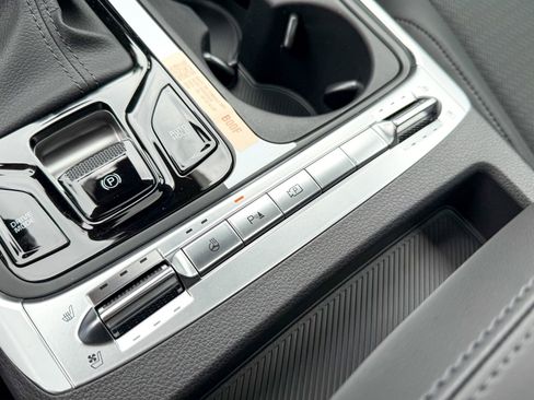 New 2026 Kia Carnival SX Prestige image 24