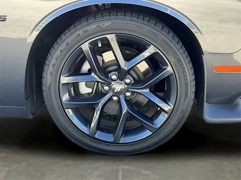 Used 2023 Dodge Challenger R/T w/ Plus Package image 12