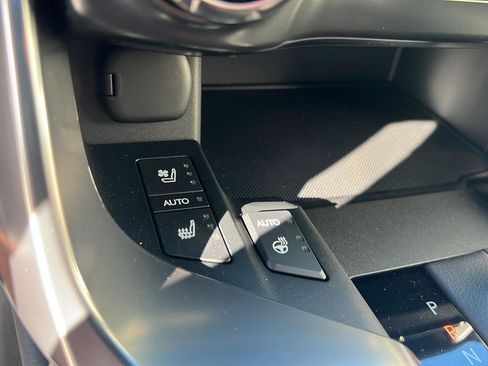 New 2026 Lexus LX 600 4WD w/ Luxury Package image 29