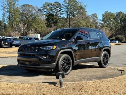 New 2026 Jeep Compass Latitude image 3
