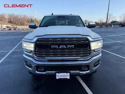 Used 2022 RAM 3500 Limited image 13