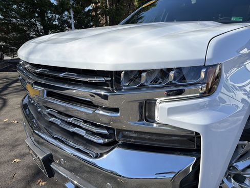 Used 2022 Chevrolet Silverado 1500 LTZ image 6