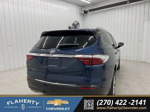 Used 2024 Buick Enclave Essence w/ Experience Buick Package AWD/4WD image 3