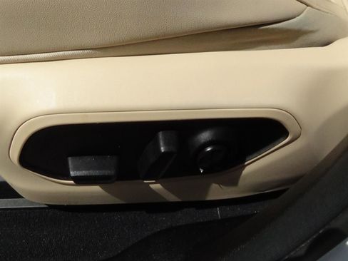 Certified 2024 Jeep Grand Cherokee L Limited w/ Luxury Tech Group II image 20