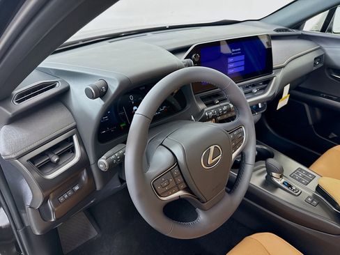 New 2026 Lexus UX 300h AWD w/ Accessory Package (2T) image 9