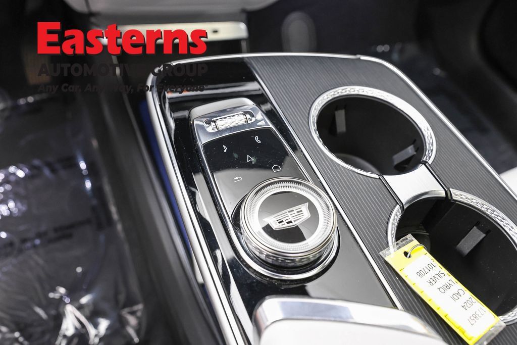 Used 2024 Cadillac Lyriq Luxury RWD image 22