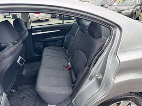 Used 2011 Subaru Legacy 2.5i Premium AWD/4WD image 19