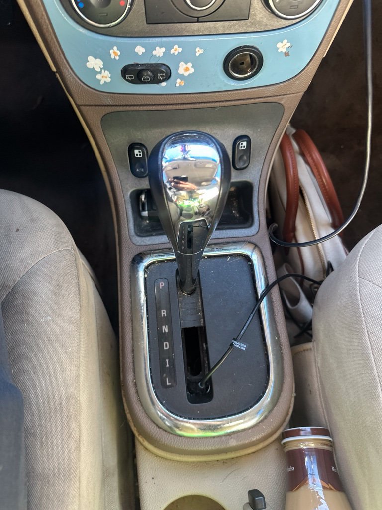 Used 2006 Chevrolet HHR LS FWD image 17