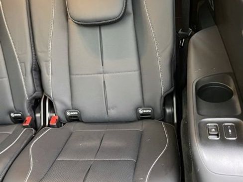 Used 2021 Mercedes-Benz GLS 580 4MATIC image 16