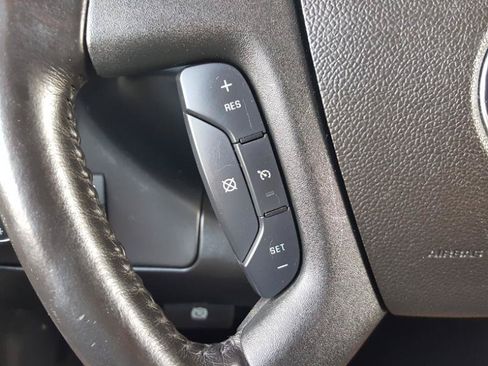 Used 2020 Chevrolet Express 2500 w/ Driver Convenience Package RWD image 20