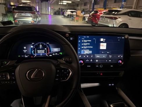 Certified 2026 Lexus RX 350 Premium w/ All Season Protection Package AWD/4WD image 10