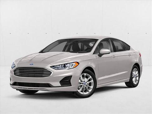 Used 2019 Ford Fusion SEL FWD image 1