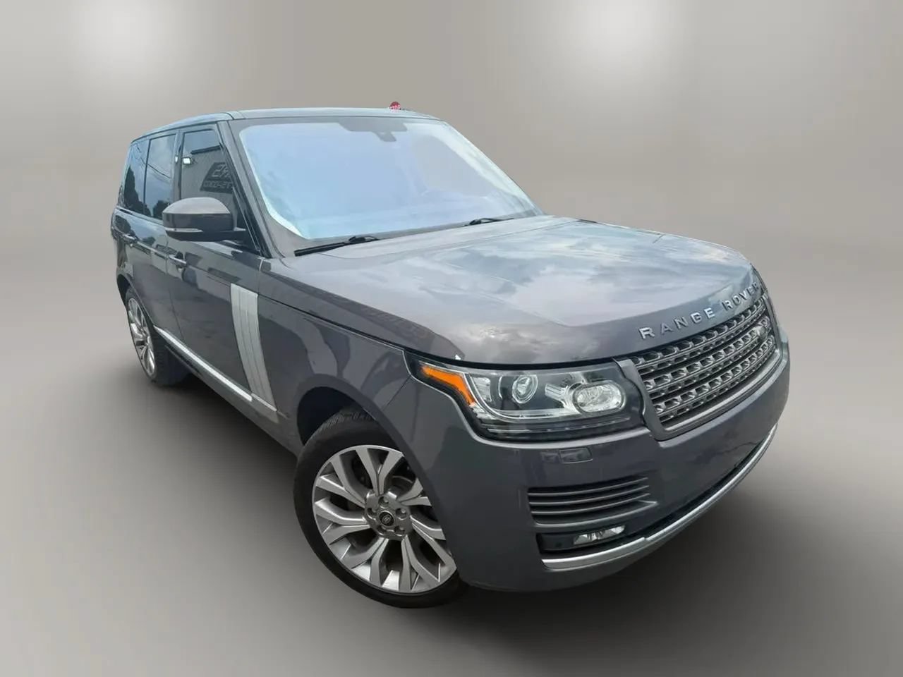 Used 2016 Land Rover Range Rover HSE AWD/4WD image 2