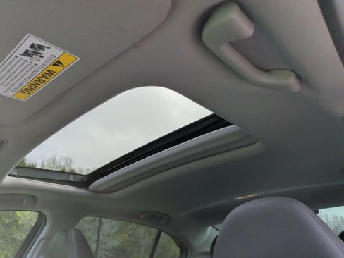 Used 2018 Acura TLX w/ Technology Package image 30