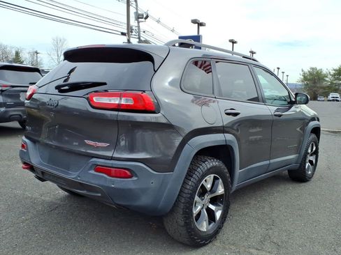 Used 2014 Jeep Cherokee Trailhawk w/ Technology Group AWD/4WD image 6