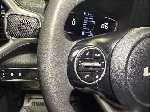 Used 2023 Kia Soul LX w/ LX Technology Package image 30