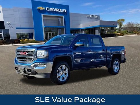 Used 2016 GMC Sierra 1500 SLE w/ SLE Value Package image 4