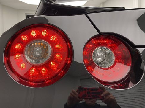 Used 2013 Nissan GT-R Black Edition image 24