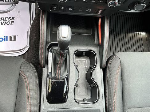 Used 2022 Nissan Frontier Pro-X RWD image 17