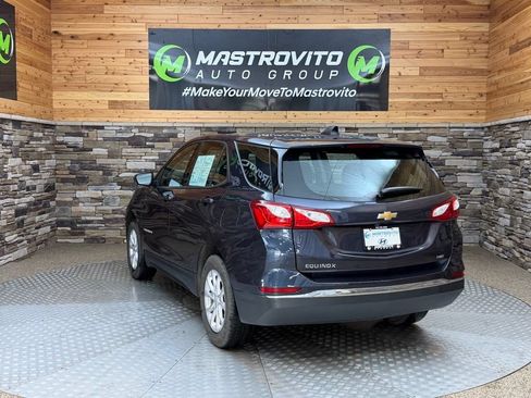 Used 2018 Chevrolet Equinox LS AWD/4WD image 19