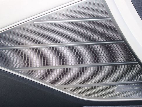 Used 2022 Hyundai Palisade Calligraphy image 21