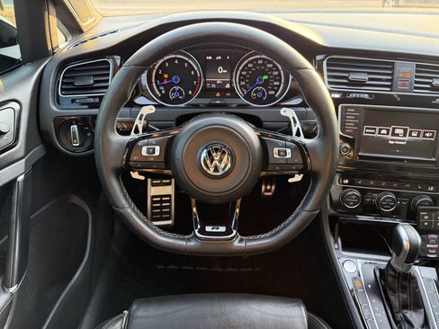 Used 2016 Volkswagen Golf R 4-Door AWD/4WD image 22