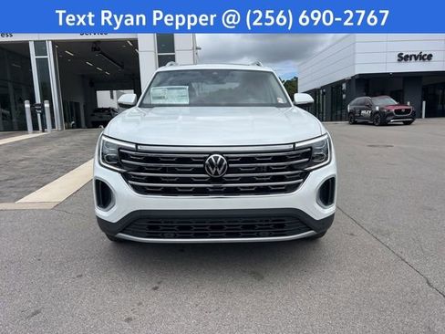 New 2026 Volkswagen Atlas SEL image 2