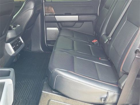 Used 2024 Ford F350 Lariat w/ Lariat Ultimate Package image 17