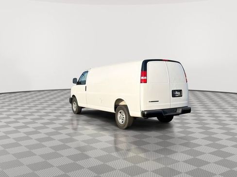Certified 2025 Chevrolet Express 2500 Extended w/ Driver Convenience Package RWD image 8