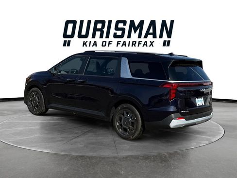 New 2026 Kia Carnival EX FWD image 4