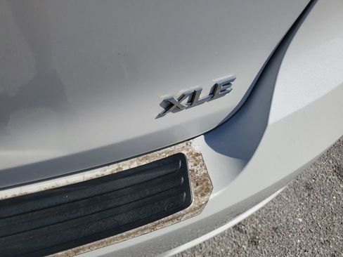 Used 2014 Toyota Venza XLE image 39