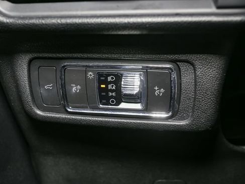 Used 2022 Lincoln Corsair FWD image 33