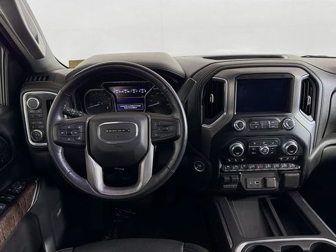 Used 2019 GMC Sierra 1500 Denali w/ Denali Ultimate Package AWD/4WD image 21