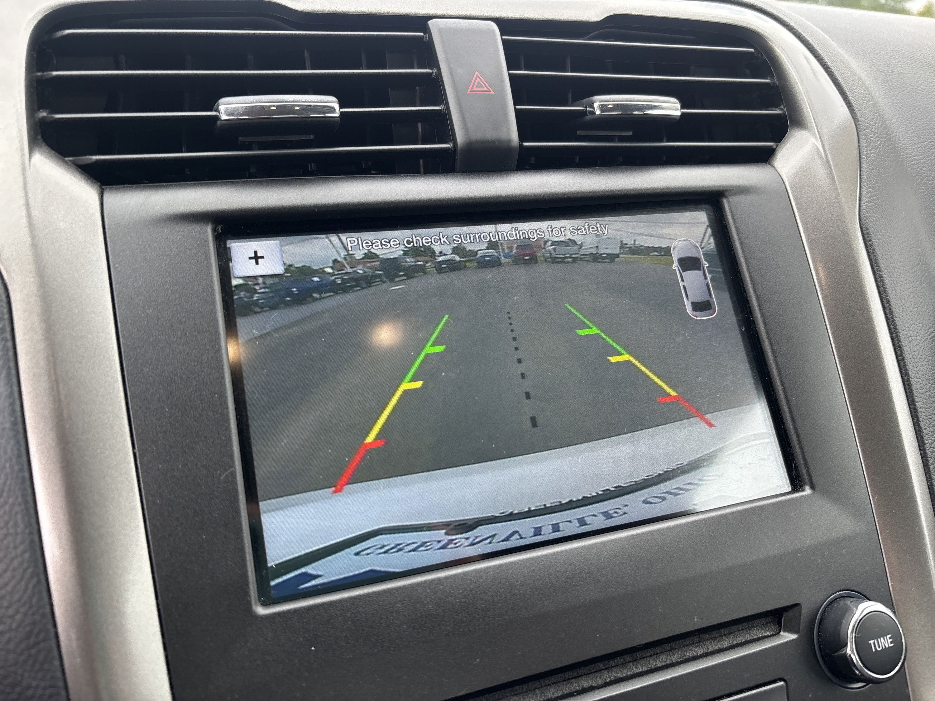 Used 2018 Ford Fusion SE w/ Fusion SE Technology Package FWD image 19