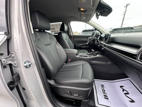 New 2026 Kia Sorento EX AWD/4WD image 21