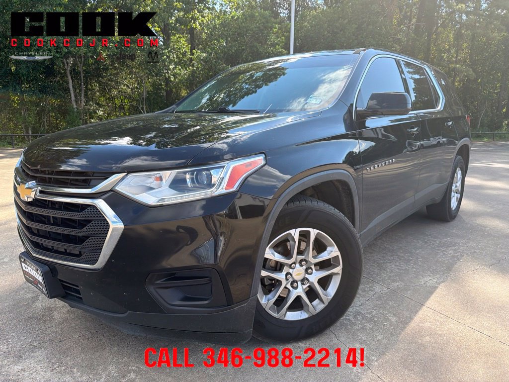 Used 2018 Chevrolet Traverse LS FWD image 1