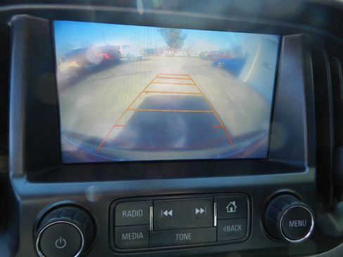 Used 2017 Chevrolet Colorado Z71 image 16