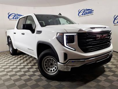 New 2026 GMC Sierra 1500 Pro w/ Pro Value Package