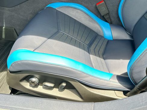 Used 2023 Chevrolet Corvette Z06 w/ Stealth Interior Trim Package RWD image 8