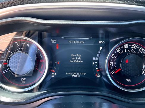 Used 2022 Dodge Challenger R/T Scat Pack RWD image 25