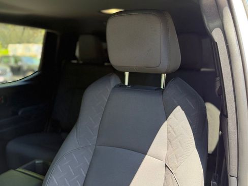Used 2024 Toyota Tacoma SR AWD/4WD image 7