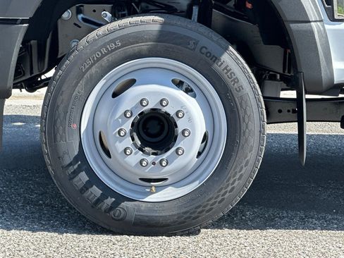 New 2026 Ford F450 2WD SuperCab Super Duty image 22