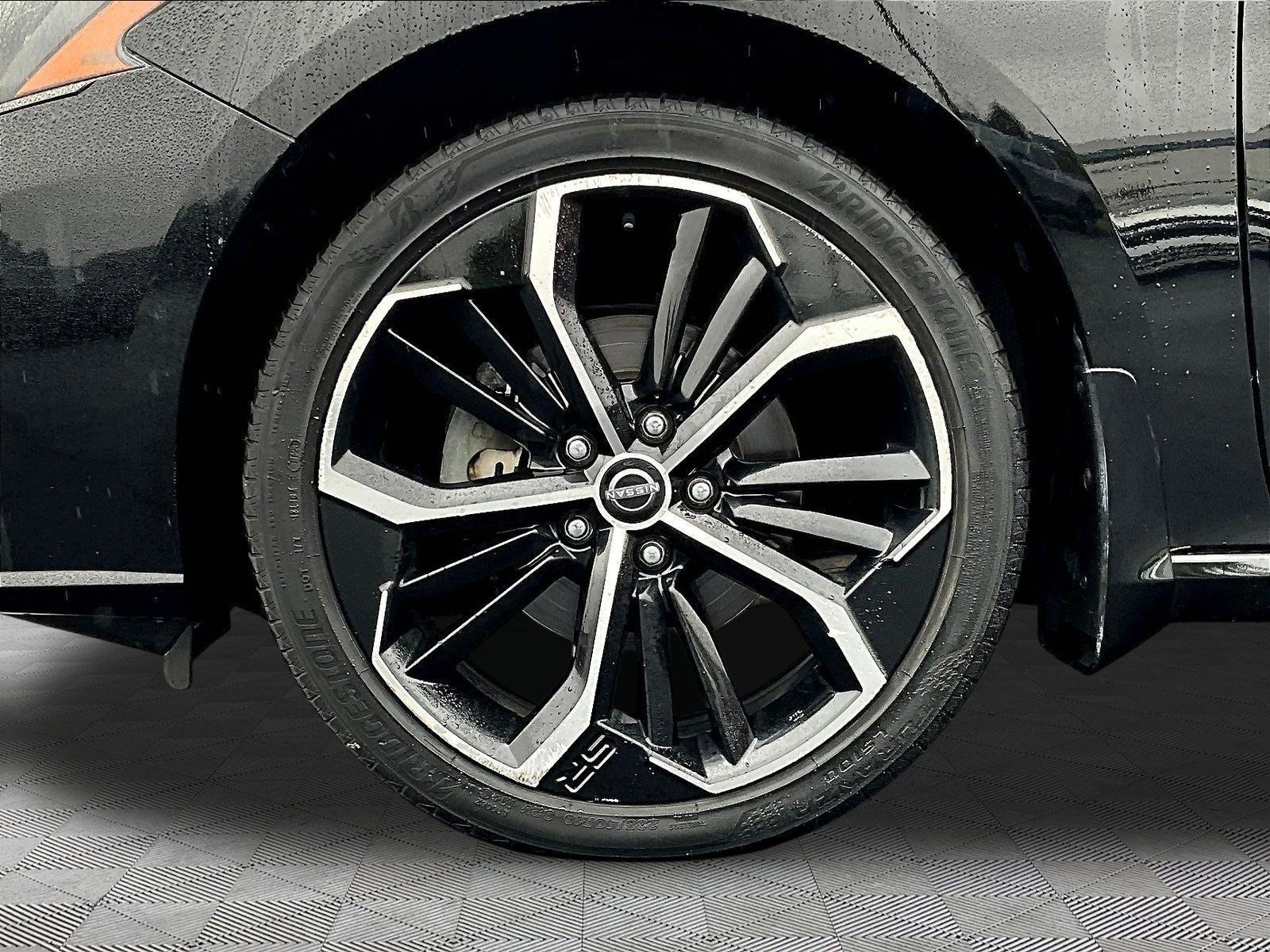 Used 2023 Nissan Altima 2.5 SR AWD/4WD image 30